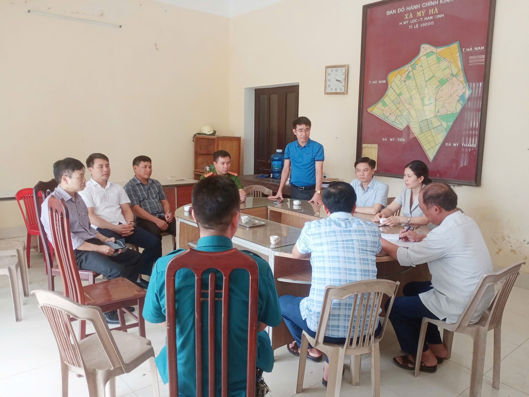 Lãnh đạo Đảng ủy - UBND phường Đông A kiểm tra, thị sát thực tế tại các đơn vị, khu vực xung yếu trên địa bàn, triển khai ứng phó với cơn bão số 3